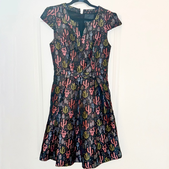 Modcloth Jacquard Cactus Fit & Flare Dress sz 6, Brocade Retro Black - Picture 2 of 8